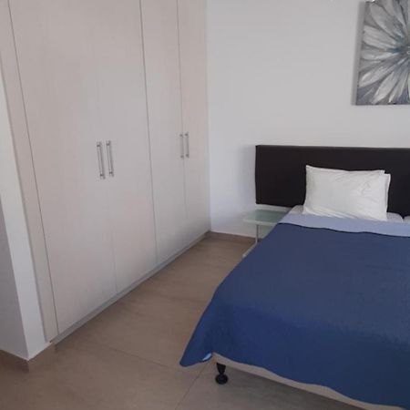 P L Panagiotis Apartment Larnaca Exterior photo